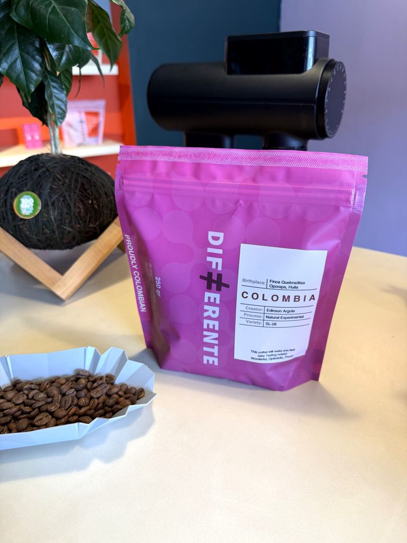 SL28 Experimental Natural — with beans